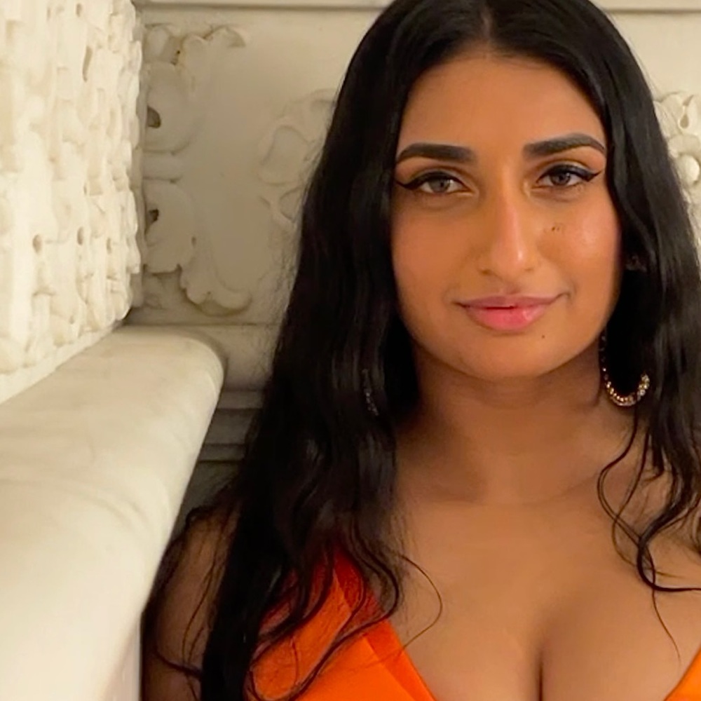 Meet your Posher, Gopika